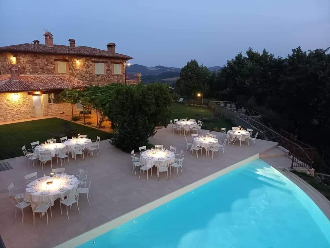 Agriturismo Fattoria Di Monticello San Venanzo Buitenkant foto